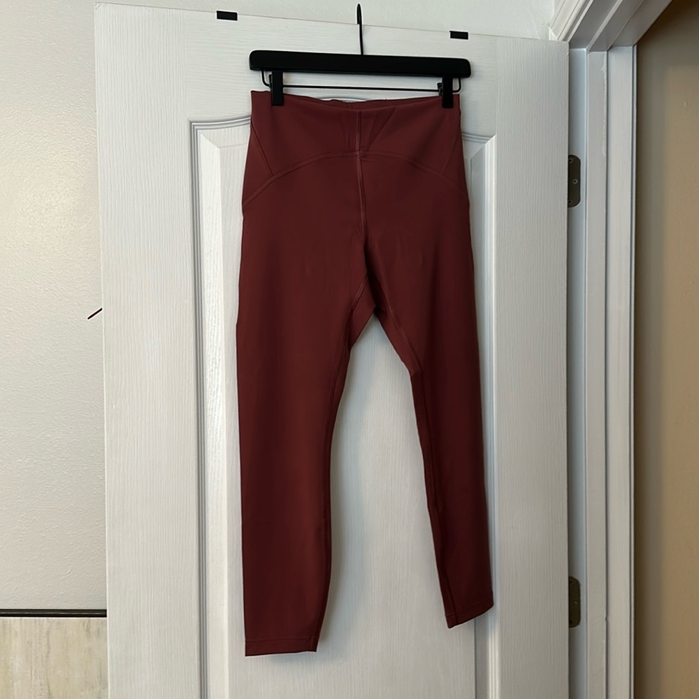 Lululemon InStill High-Rise Tight 25"